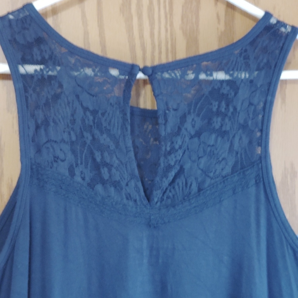 torrid Navy Blue Lace Yoke Sleeveless Tank Top - Picture 5 of 5